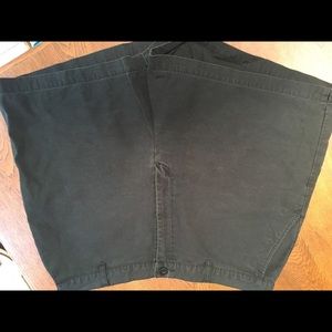 Ladies 14 soft black Eddie Bauer shorts. 💯 cotton. Previously owned/worn.